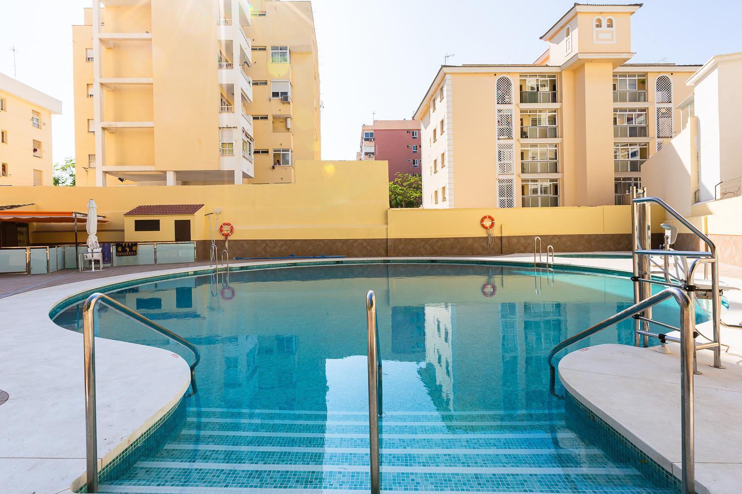 Ver952 - Vistas Mar Y Piscina, Wifi, Playa 600 Metros, Centro 150 Metros Torremolinos Zewnętrze zdjęcie